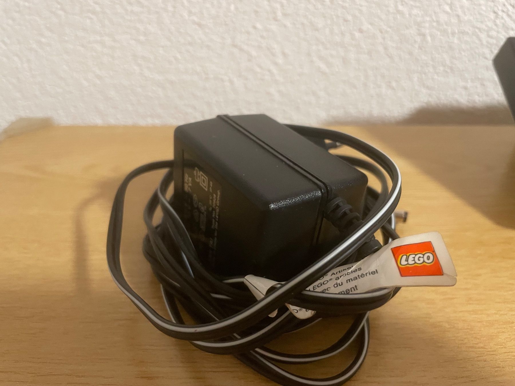 PP3 9 V Umschlossener Batteriehalter / Batteriebox mit Schalter
