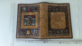 Vintage Leder-Buchhülle Ledereinband Handarbeit ca. 38x25 cm