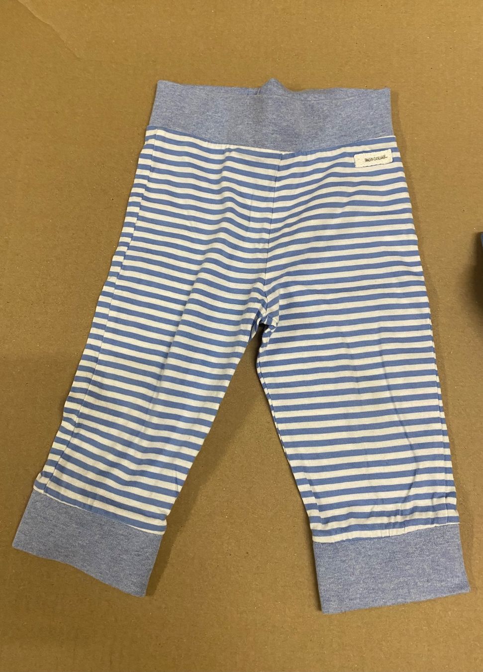 Pantaloni: Kinder Trainerhosen Grösse 68 – Usato da Zürich venduto da MaSte 4