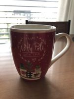 Vendo tazza natalizia.