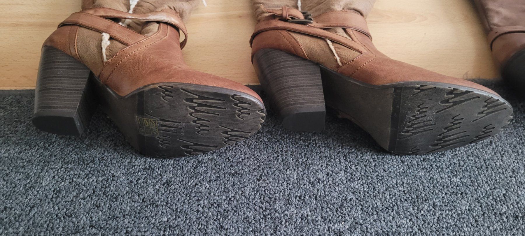Scarpe da donna: Satz von Dammenstiefel Gr.40 – Nuovo (secondo la descrizione) da Schöfflisdorf venduto da CrRG21 3