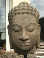 Steinskulptur, Angkor Wat Stil, auf Sockel, 40/20/20 cm