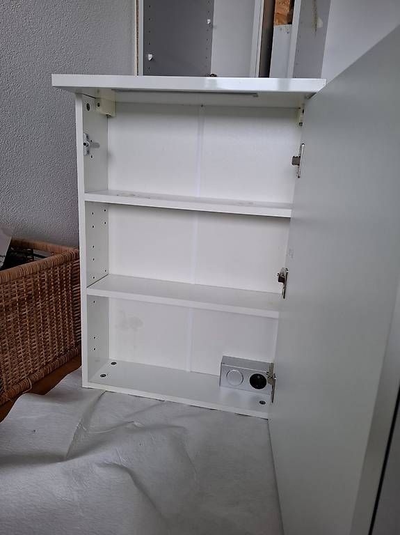 Armadietti a specchio: Spiegelschrank Bad – Usato da Sulgen venduto da mag_82nz
