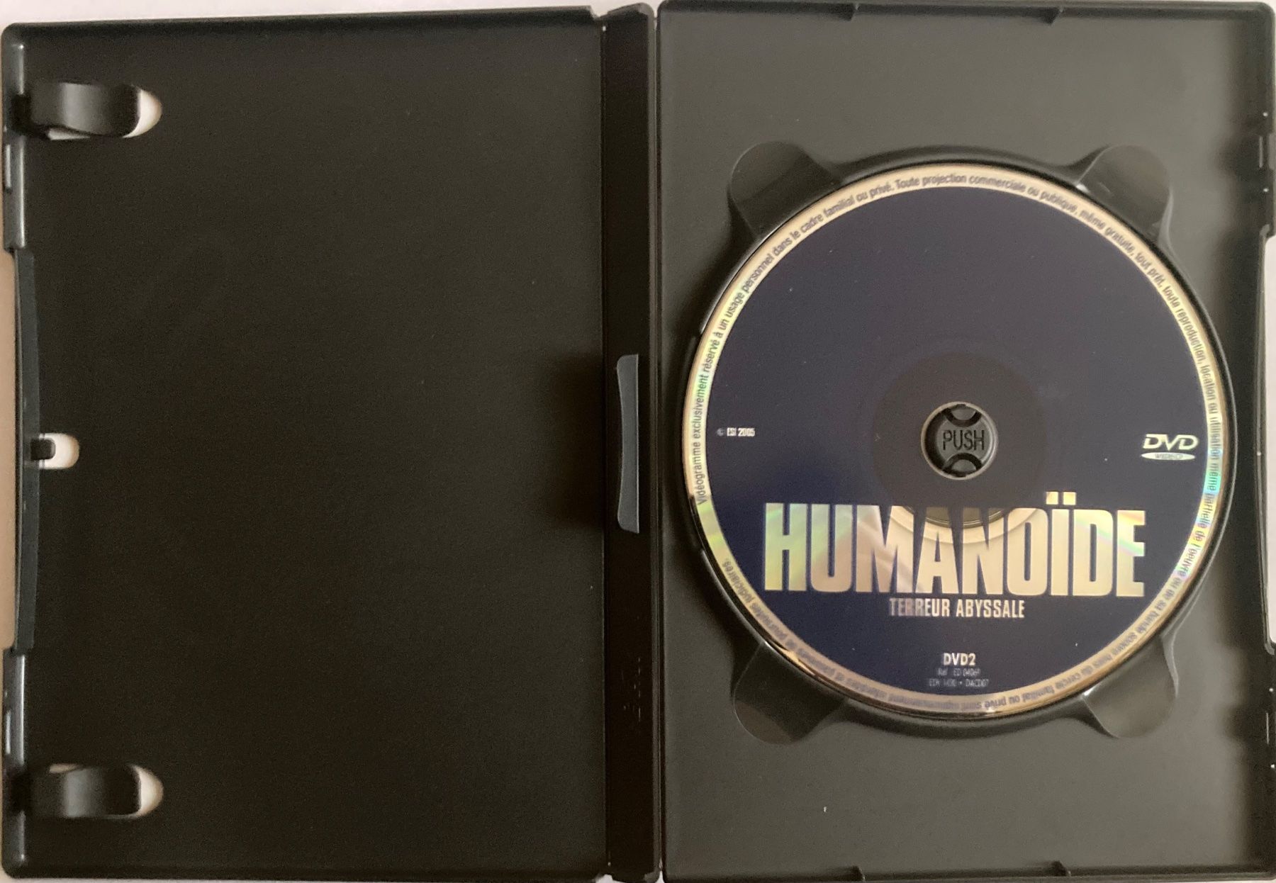 Tutti i DVDs: HUMANOÏDE (TERREUR ABYSSALE) – Usato da Poliez-Pittet venduto da Newtown-Records 2