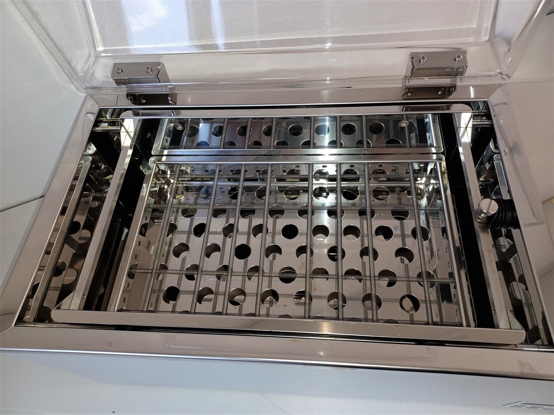 Accessori da laboratorio: JULABO SW 22 Schüttelwasserbad – Usato da Niederdorf venduto da LeptonAG_Labor 5