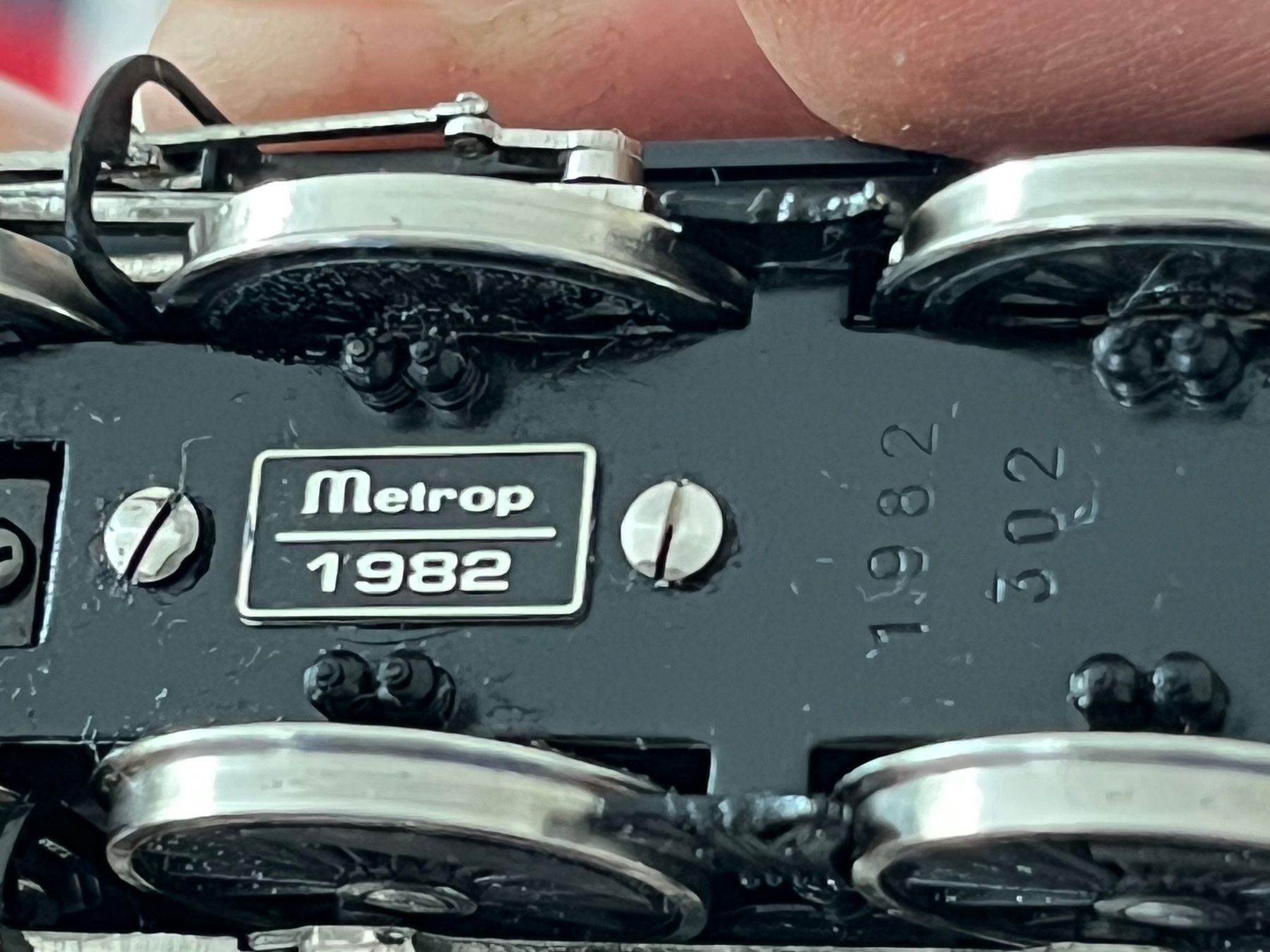Metropolitan Modelleisenbahnen: METROPOLITAN Metrop Gotthardbahn A 3/5 Messing ab 1.- – Gebraucht aus Disentis/Mustér von Sthb 9