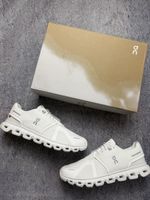 On Cloud Laufschuhe weiss Grösse 43 sehr guter Zustand