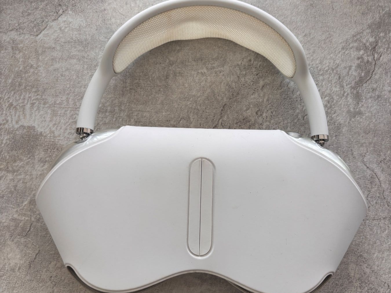 Apple Cuffie: Air Pods Max gekauft 11.09.2023 – Usato da Bern venduto da West73 5