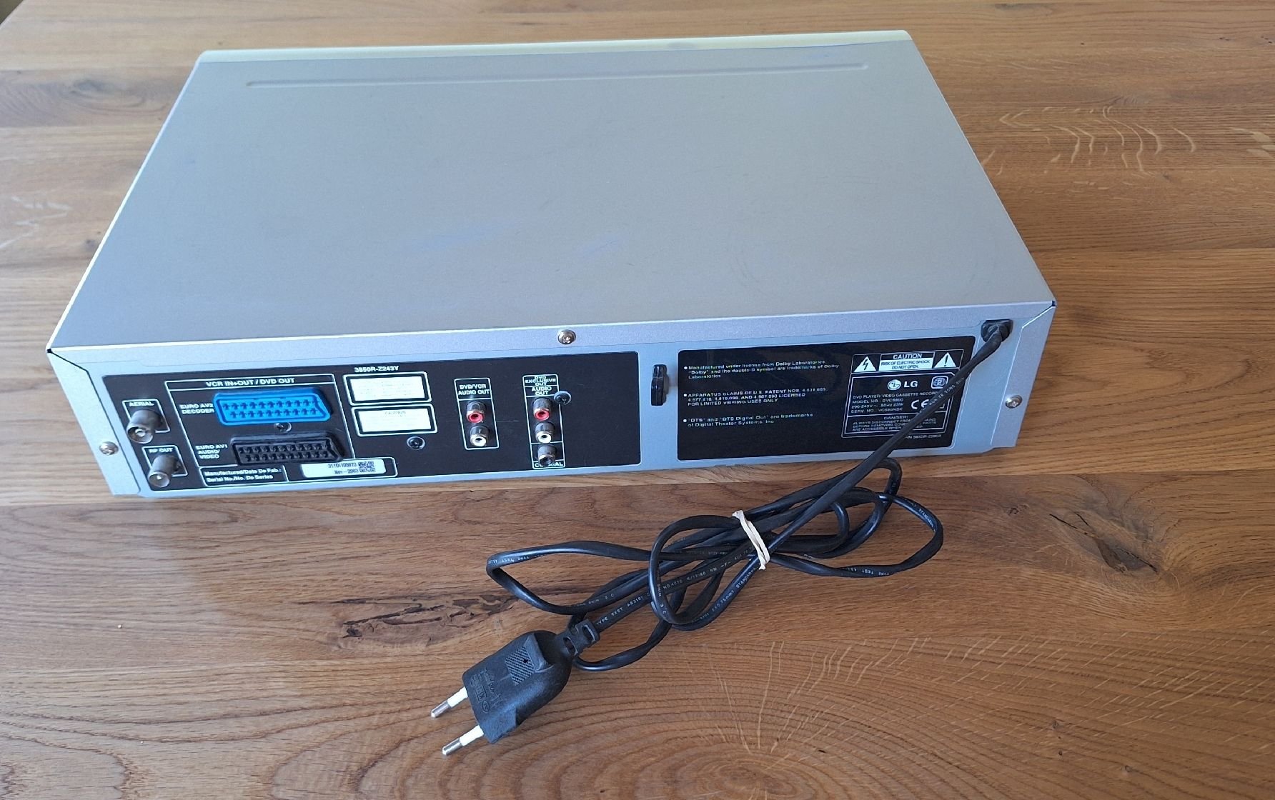 LG Sistemi audio & multimediali: DVD-/VHS  Rekorder LG – Usato da Sempach venduto da berglady30 3