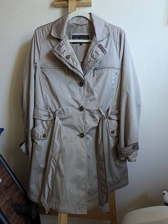 Mantel Trenchcoat - UN JOUR ALLEURS Paris Gr.1/S-M, NP 300.-