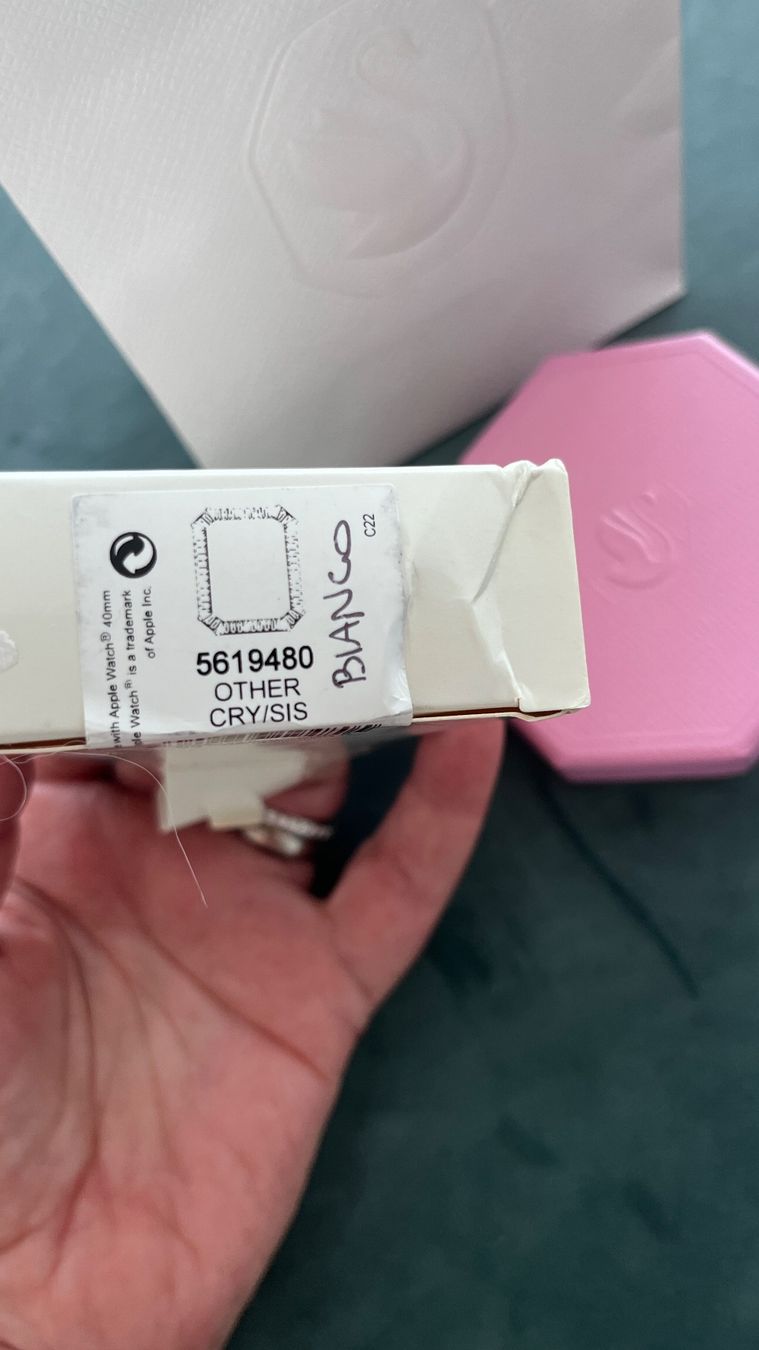 Swarovski Uhren: SWAROVSKI APPLE WATCH – Neu und originalverpackt aus Hildisrieden von Inna71 2