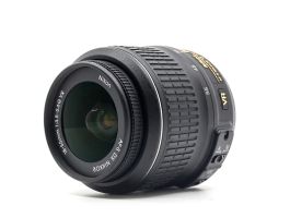 NIKON AF-S Nikkor 18-55mm 1 3.5-5.6g VR
