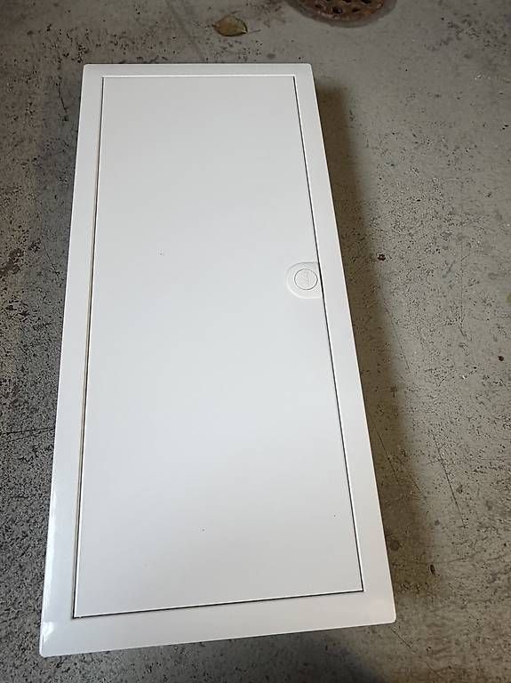 Alimentazione elettrica: Verteilerkasten – Usato da Frauenfeld venduto da Skeller0 1
