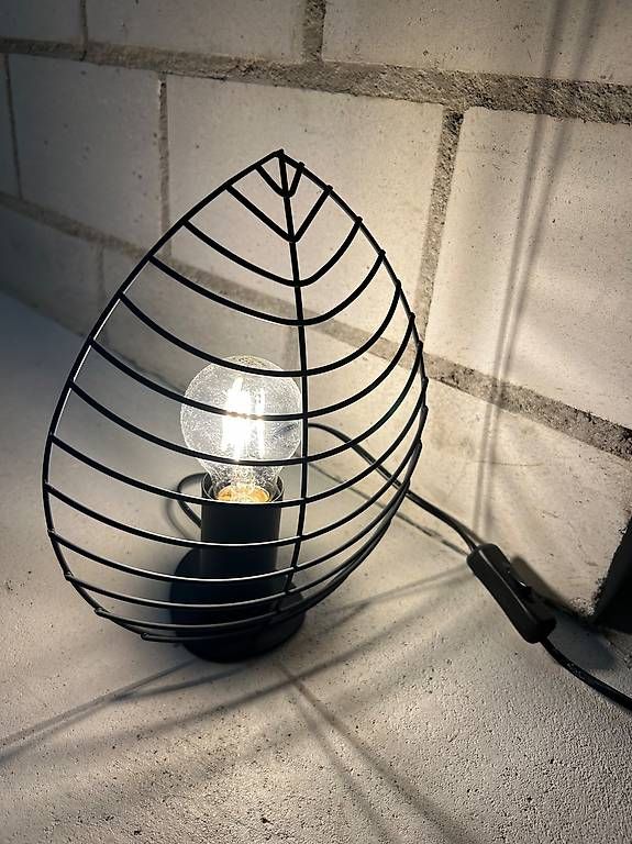 Lampen: Nachttischlampe – Gebraucht aus Utzenstorf von NinjaX