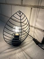 Nachttischlampe