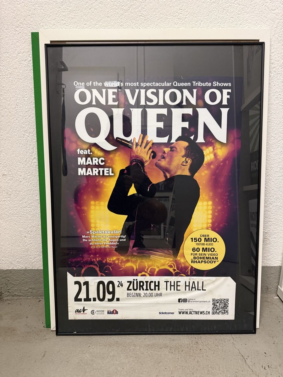 Poster & Bilder: Konzertplakat gerahmt – Gebraucht aus Affoltern am Albis von Partyfruit