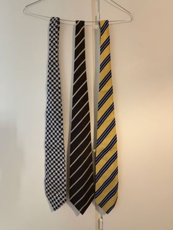 Cravatte 3 pezzi 100% Seta Made in Italy varie fantasie