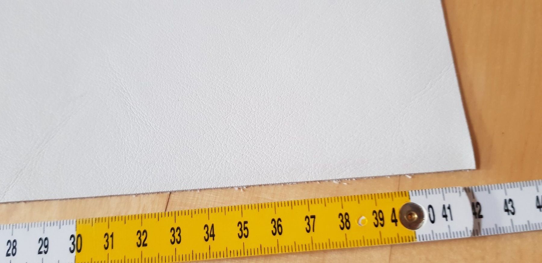 Tessuti: Leder weiss Nappaleder A3 Format – Nuovo e nell'imballaggio originale da Menziken venduto da Zyropa 1
