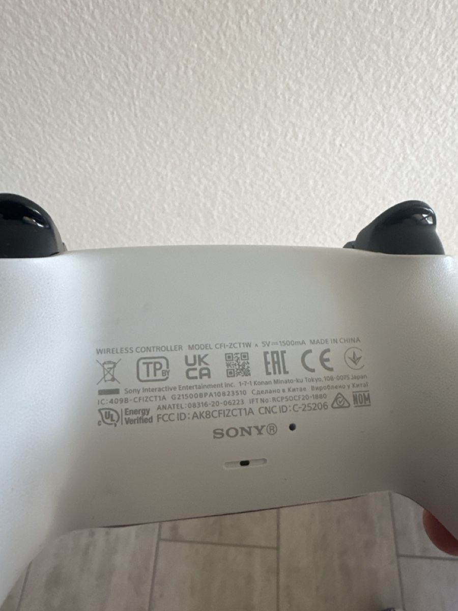 Sony Controller: Sony PlayStation 5 DualSense Controller White – Usato da Niederwangen BE venduto da liv_c8yw 1