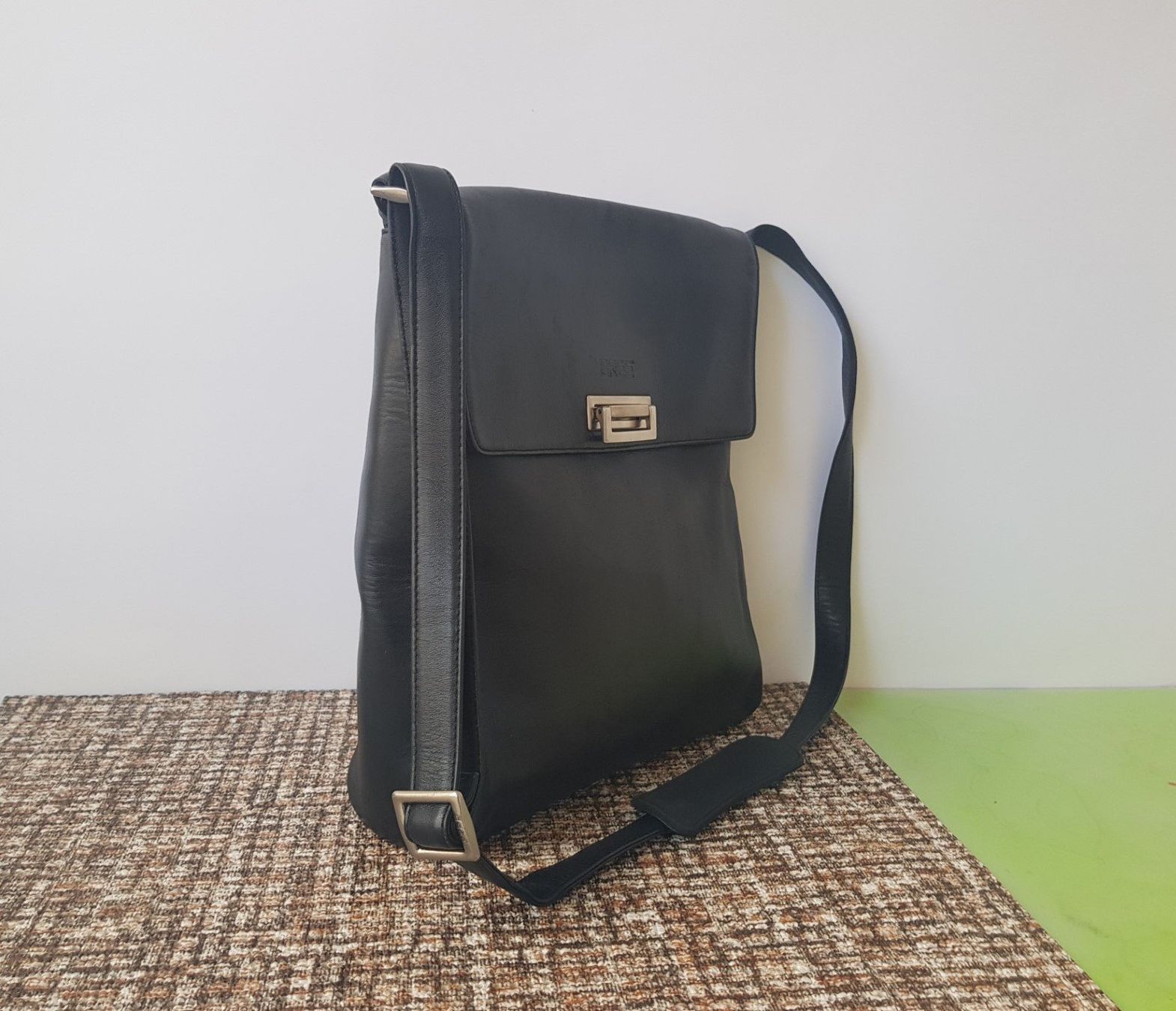 Bree Borse: Bree Leder-Umhängetasche schwarz – Usato da Basel venduto da Birs868 2