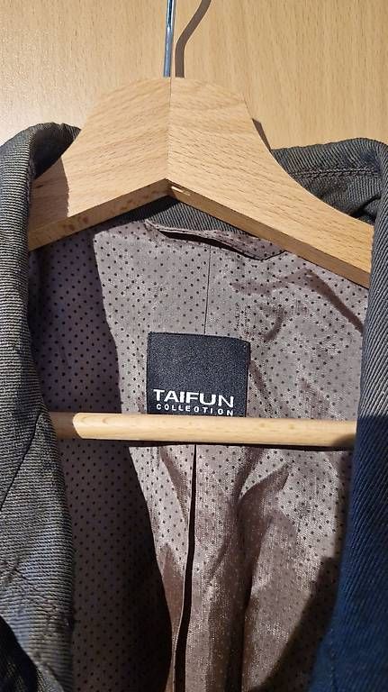Giacche: Blazer/Jacke gr 36/38 – Usato da Eglisau venduto da marasofia 1