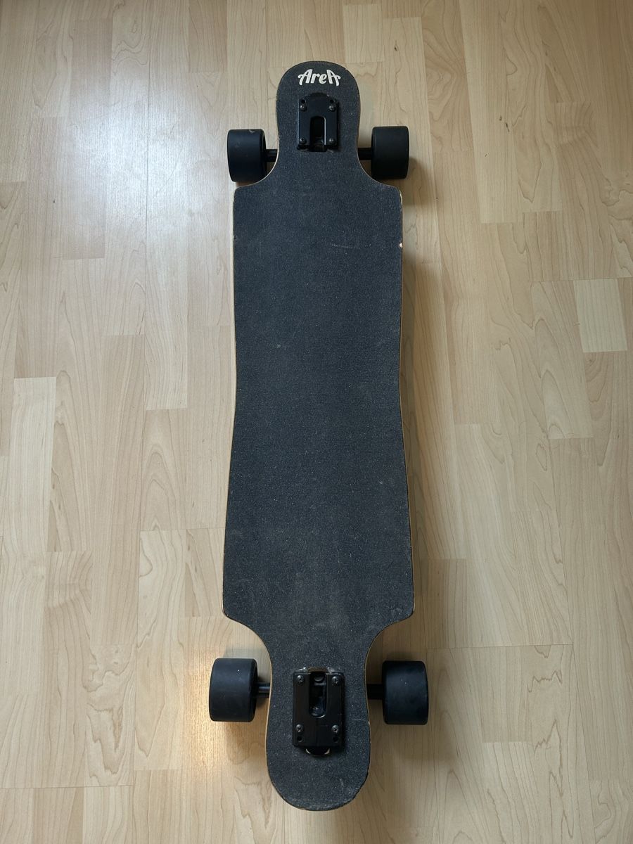 Skateboards: Longboard Area Zebra – D'occasion à Mörigen par Fam_suri