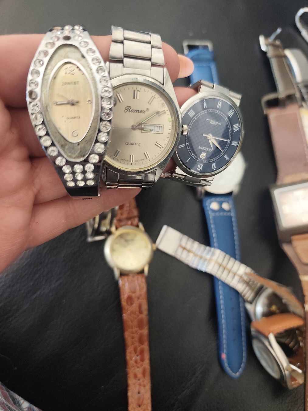 Orologi: Lot des montres  – Difettoso da Bassecourt venduto da dar_c72c 2