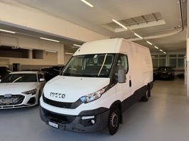 Iveco Daily Kastenwagen ab 1.- nur 179500km mit Klima