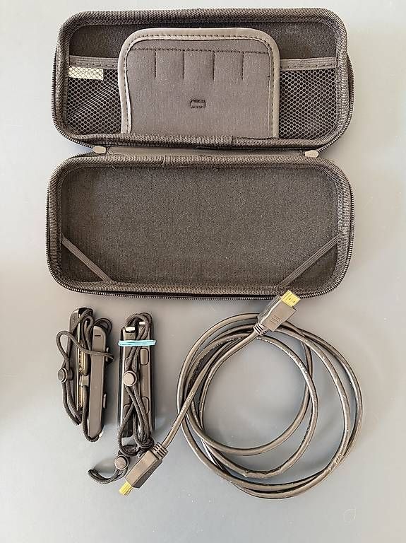 Nintendo Console: Nintendo Switch + Zubehör 2 Controller – Usato da Bern venduto da Gysin15 3