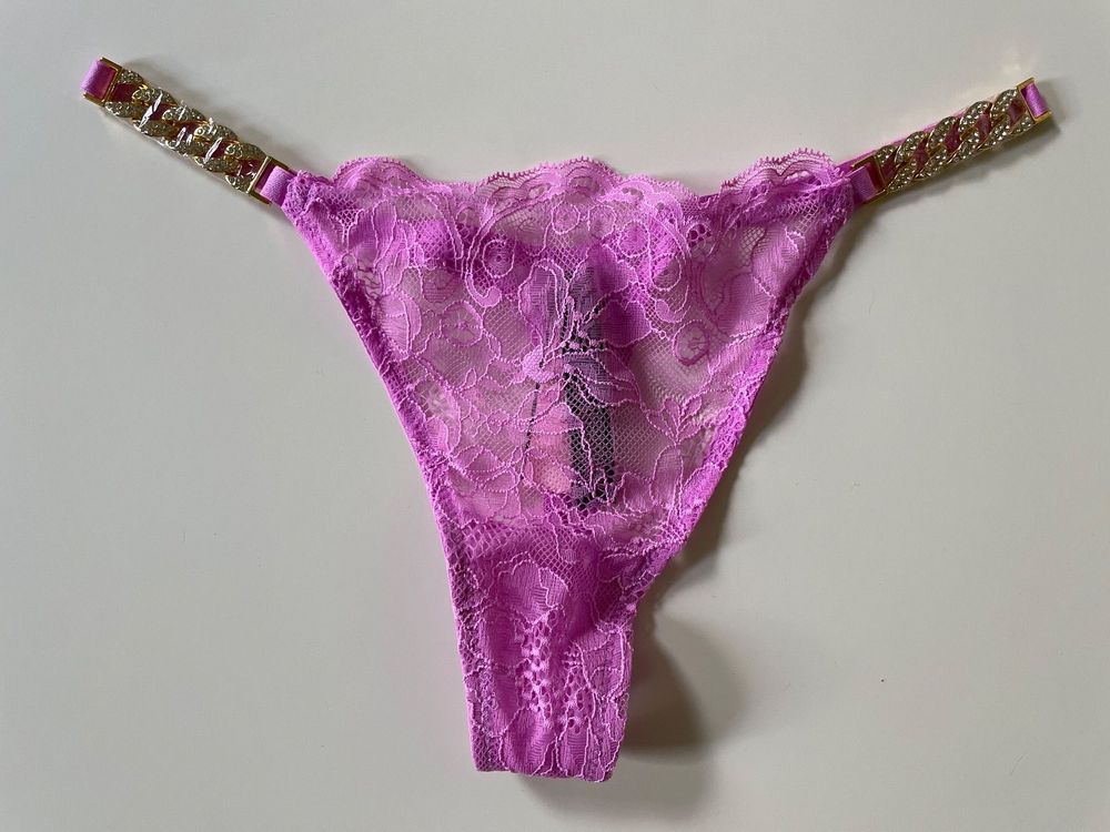 Victoria’s Secret Crystal Chain Lace Thong NEW 1