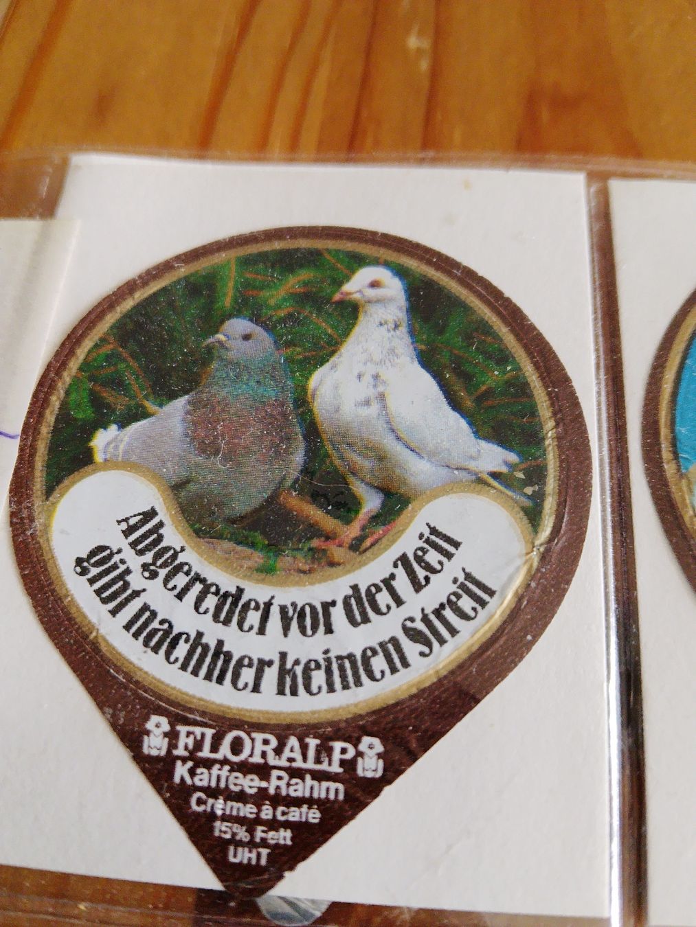 Floralp Kaffeerahmdeckel: Kaffeerahmdeckeli – Neu (gemäss Beschreibung) aus Volken von katz5 2