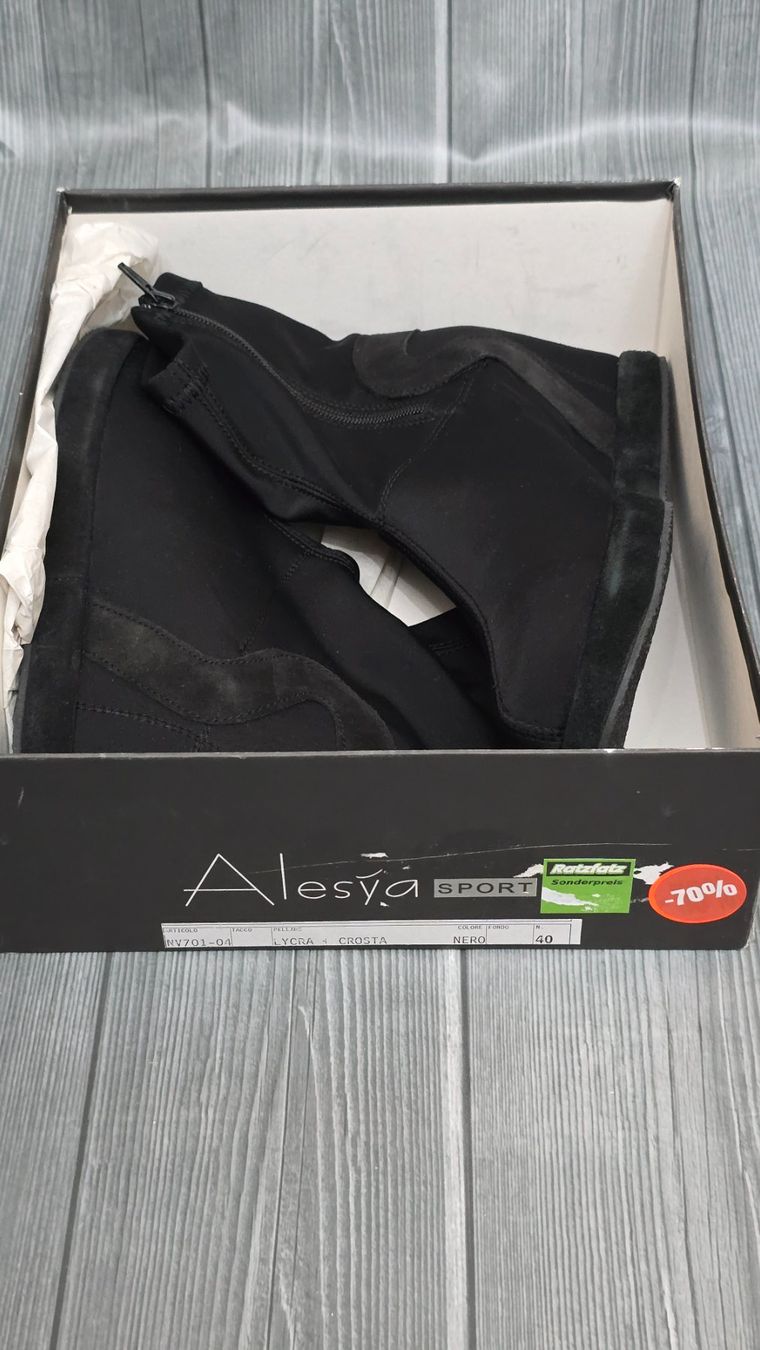 Scarpe da donna: Alesya Wedge Boots - 40 - Socker Boots – Nuovo (secondo la descrizione) da Thalwil venduto da VitaMini 5