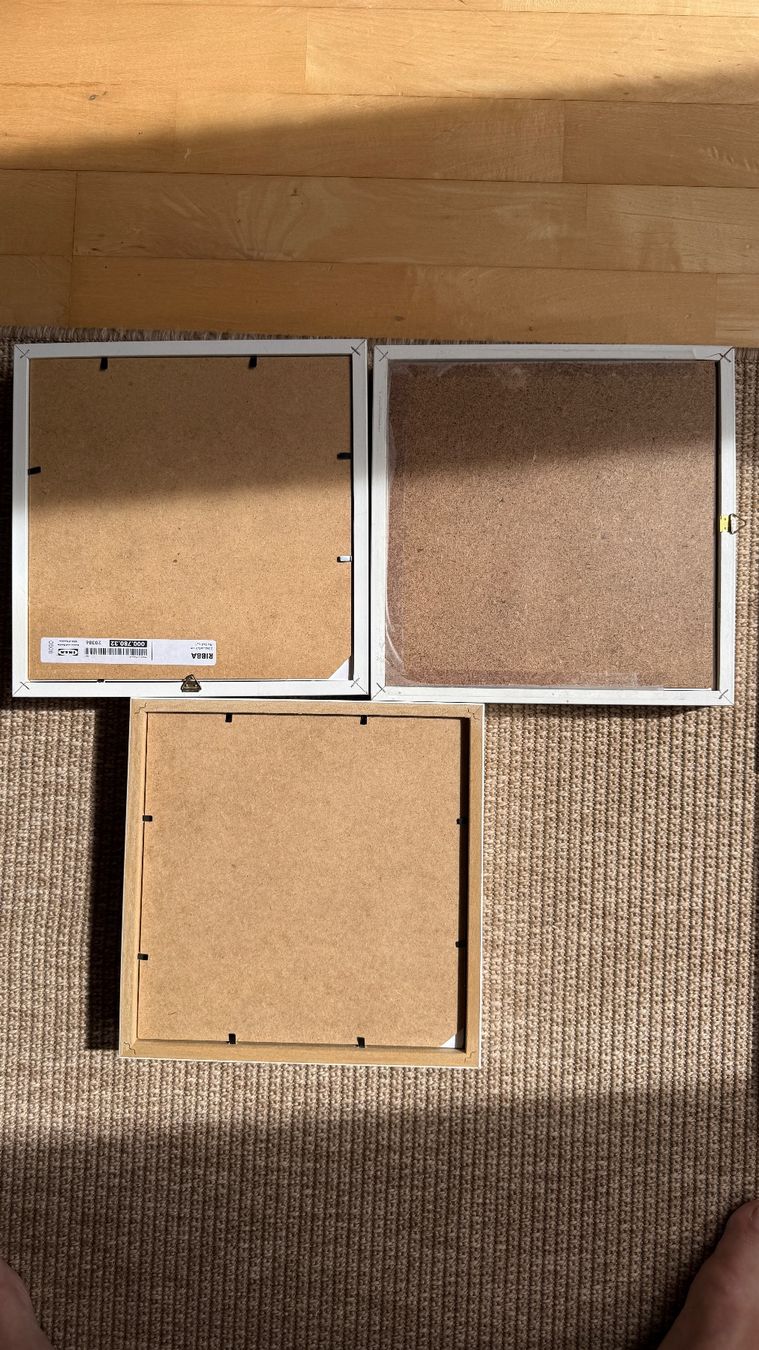 Ikea Cornici: 3 Bilderrahmen Ikea weiss Ribba 23x23cm – Usato da Birsfelden venduto da Nic21 1