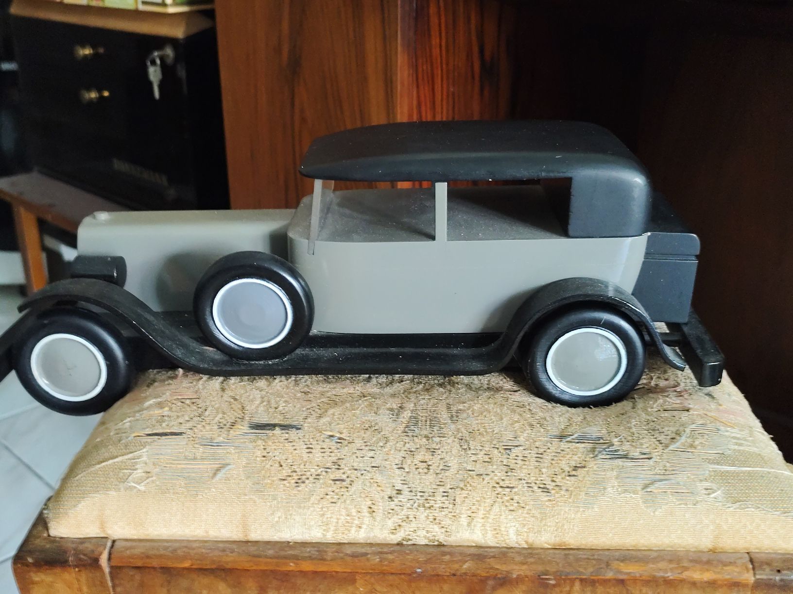 Modellini d'auto: modell Oldtimer aus Holz (Vilac) – Usato da minusio venduto da bierbrauer 3