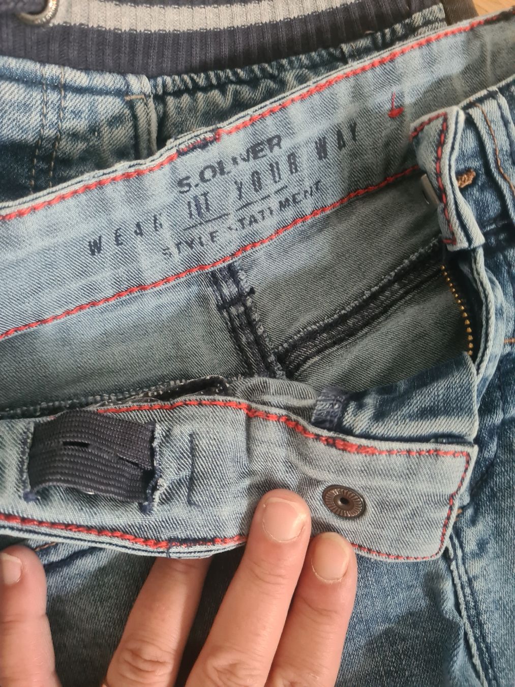 Hosen: 3 Jeans Hosen  Gr. 134 - 146 – Gebraucht aus Villmergen von Conny_86 3