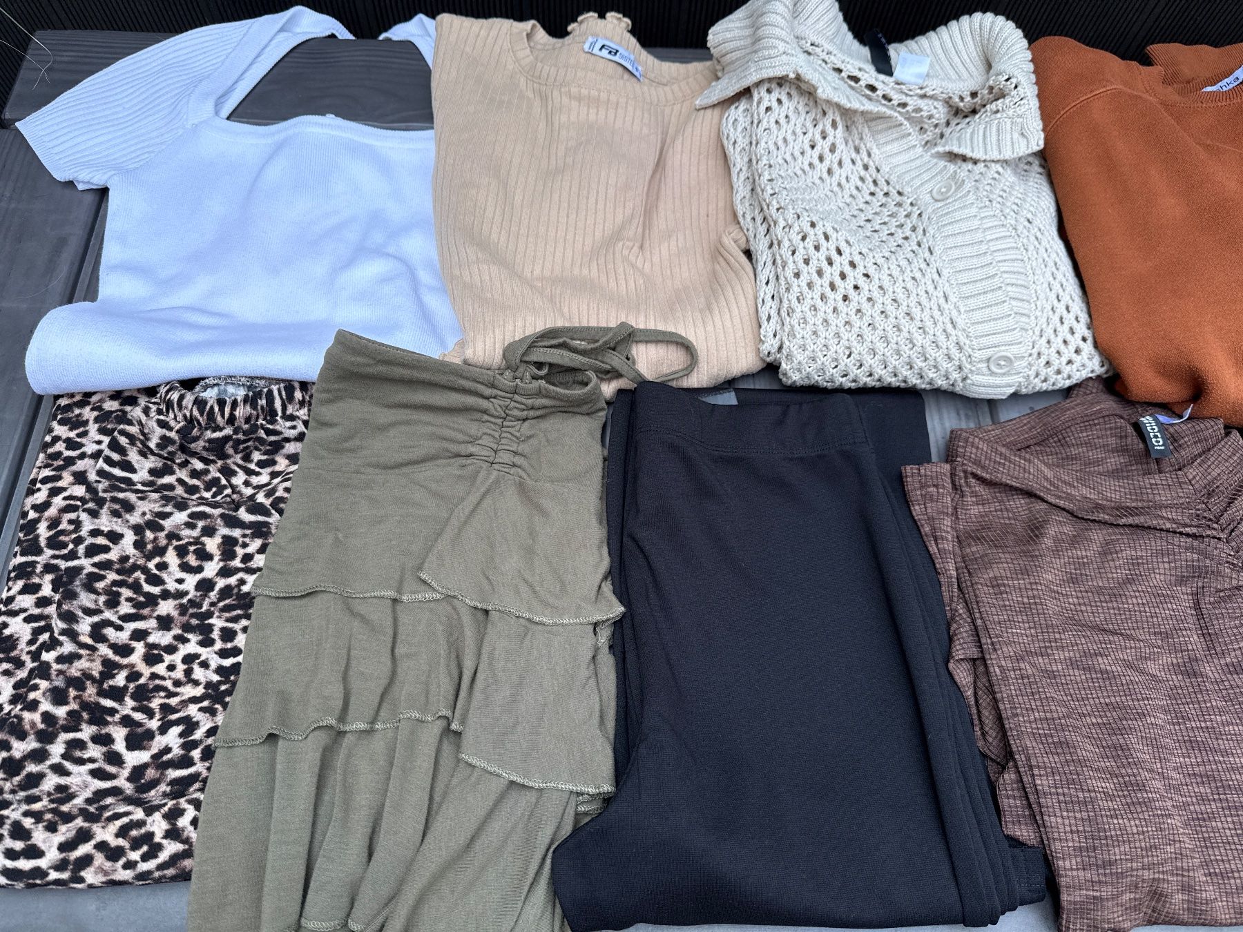 Lots de vêtements: Paket Grösse S – D'occasion à Basel par jetzt-wird-gemistet 3
