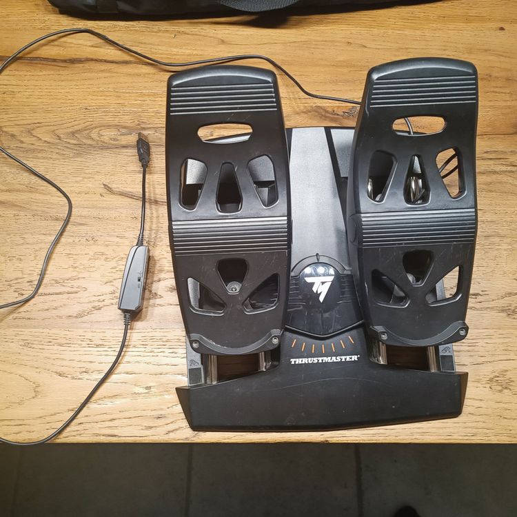 Thrustmaster T.Flight Rudder Pedals (Gebraucht) in Lengnau AG für CHF ...