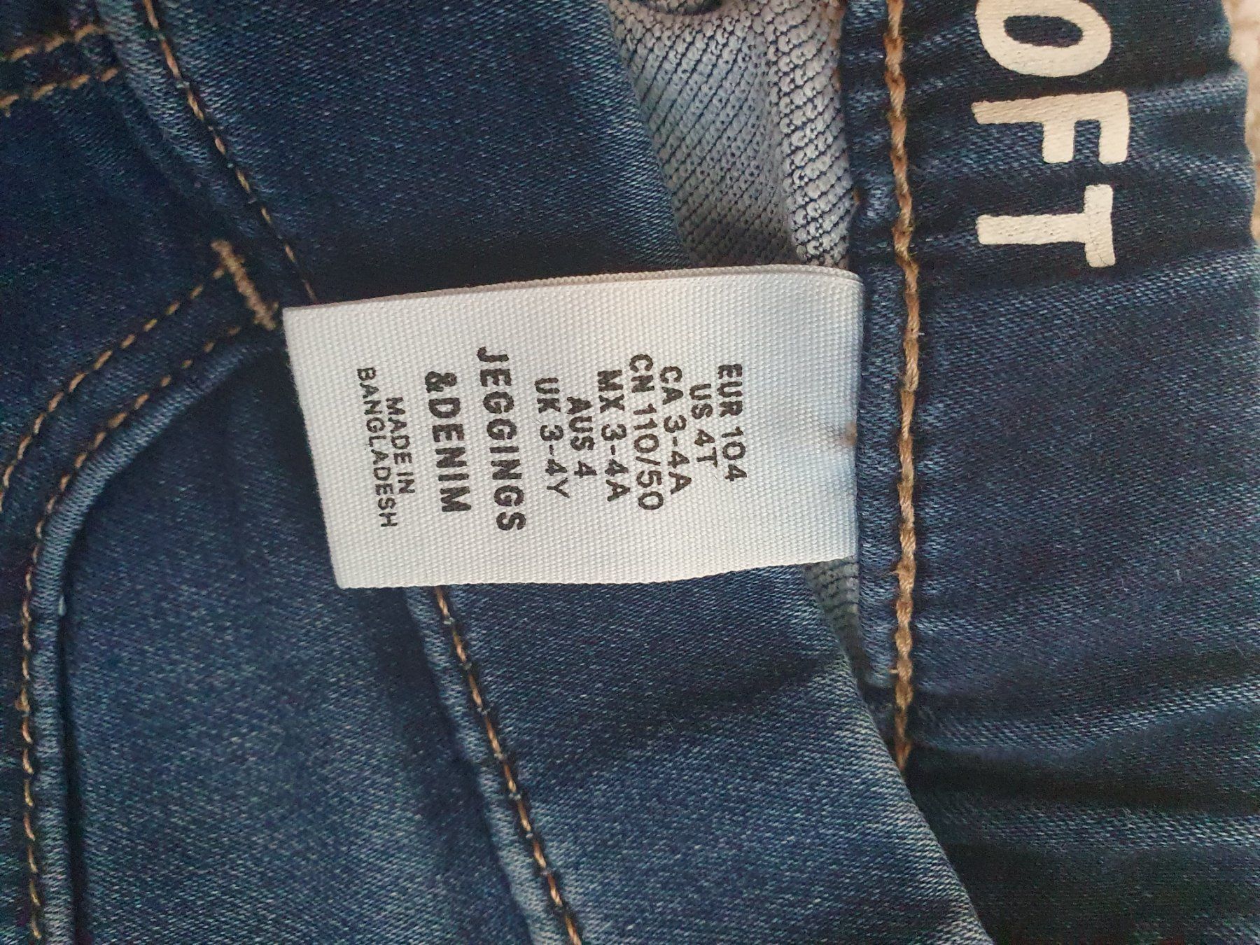 Maglioni & Felpe: Jeans Denim + Pullover Zara – Usato da Altendorf venduto da MiriCaj 4