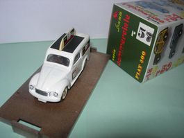 Fiat 500 AMARO 18 weiss Commerciale * Brumm 1:43
