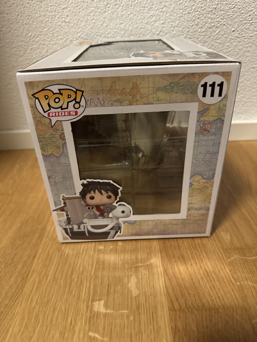 Funko Figurines: Funko Pop! One Piece Luffy with Going Merry 111  – Neuf avec emballage d'origine à Suhr par Dominick 3