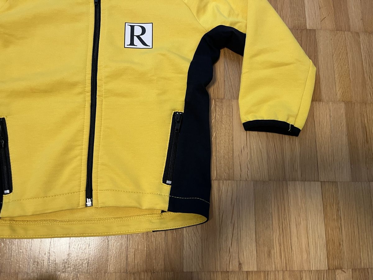 Maglioni & Felpe: Kapuzenpulli Gr. 98/104 – Usato da Jona venduto da Good_luck_ 1