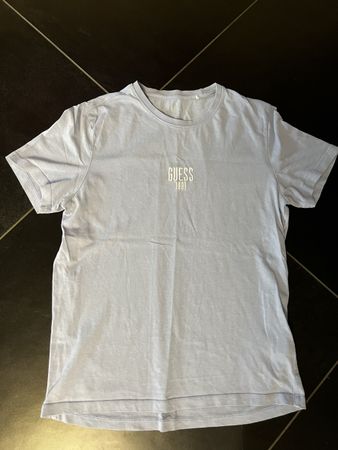 T-Shirt Guess - hellblau Grösse S 