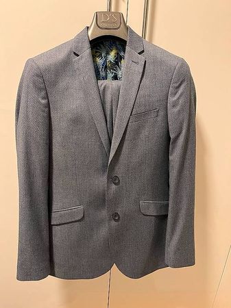 Herren Anzug (Sakko + Hose)  Grösse 44