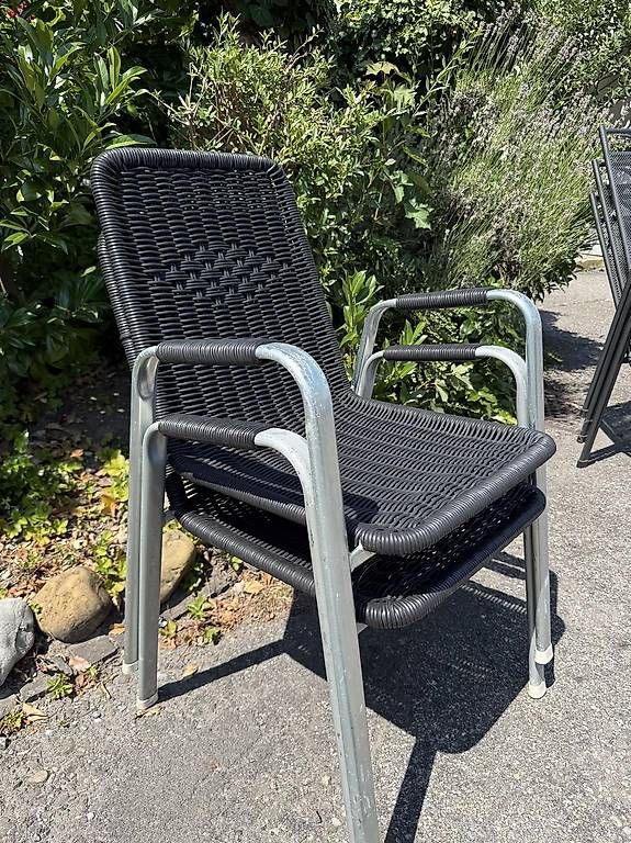 Set di tavolo e panche: Gartenmöbel-Set 2 Ratanstühle inkl. runder Tisch – Usato da Cham venduto da Benny23hh 4