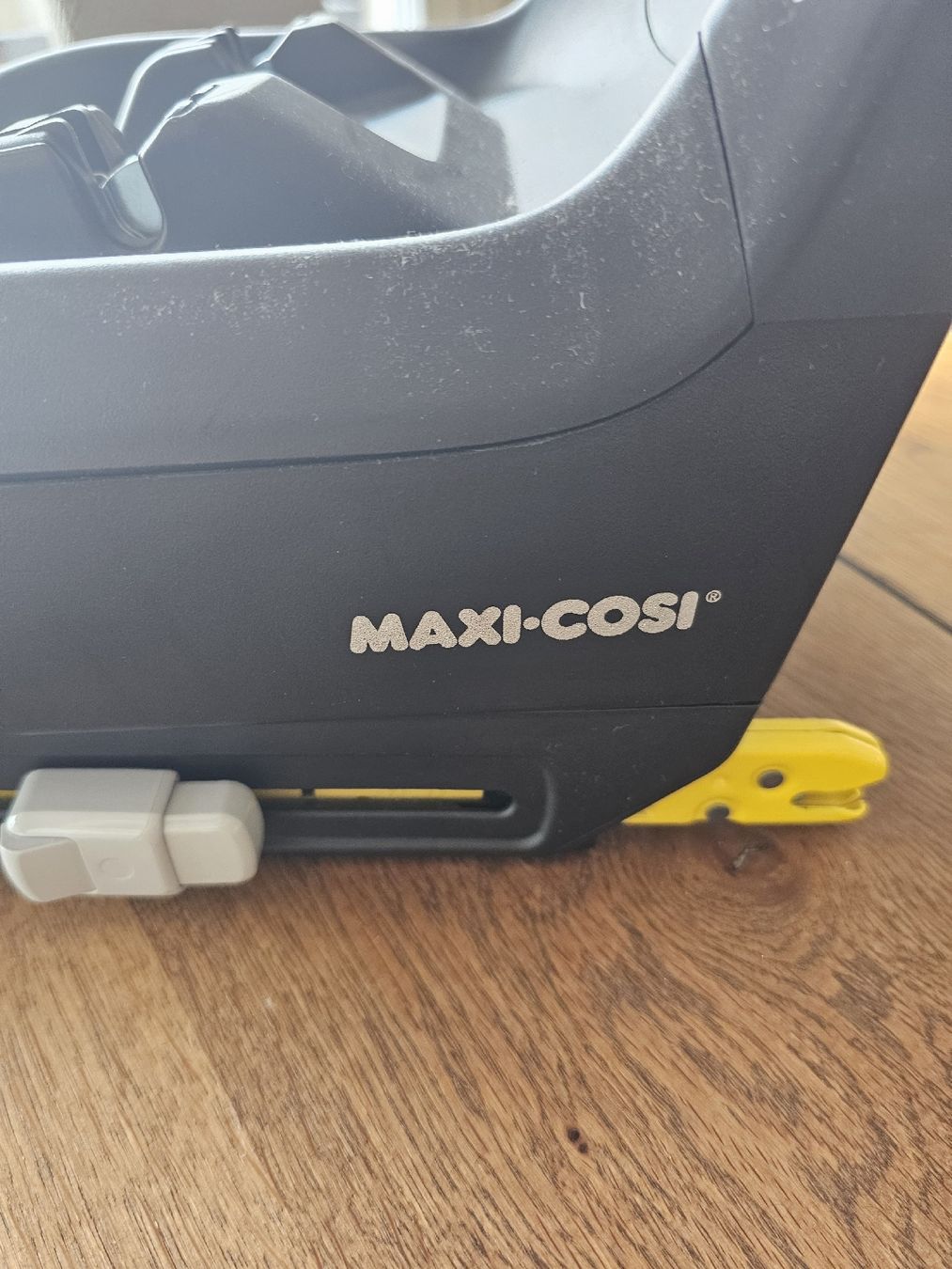 Maxi-Cosi Sièges auto: Maxi Cosi isofix – Neuf (Voir description) à Rikon im Tösstal par Dr.Nobody