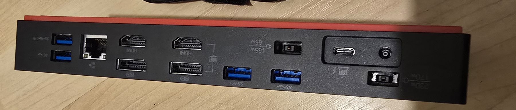 Lenovo Docking station: Lenovo ThinkPad Docking Station with Power Adapter 135W – Usato da Studen BE venduto da tha_dhp8 4