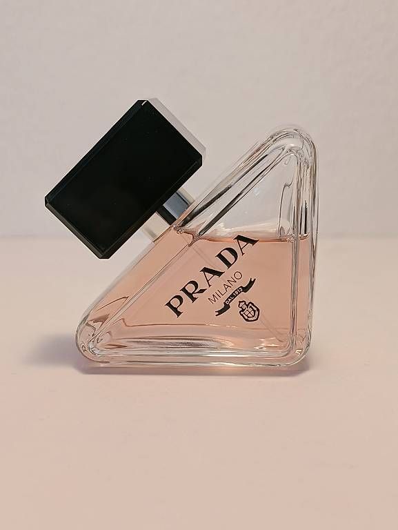 Prada Profumi & Eau de Toilette: Parfum Prada Paradoxe EDP 50ml (2/2) – Usato da Bern venduto da JessJako