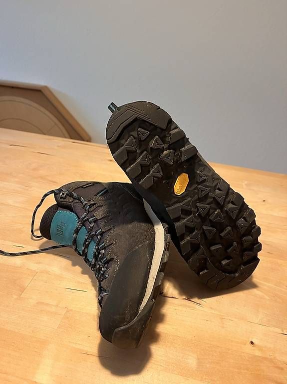 Scarpe da donna: Hanwag Wanderschuhe Gr.38 – Nuovo e nell'imballaggio originale da Oberwil BL venduto da Malischka 2
