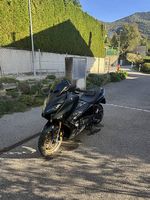 Tmax 560 Tech Max