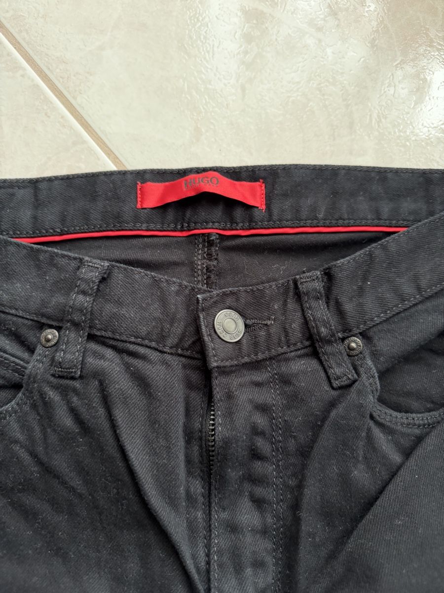 Hugo Boss Jeans: Hugo Boss Jeans – Usato da Wichtrach venduto da xSelpio007 1